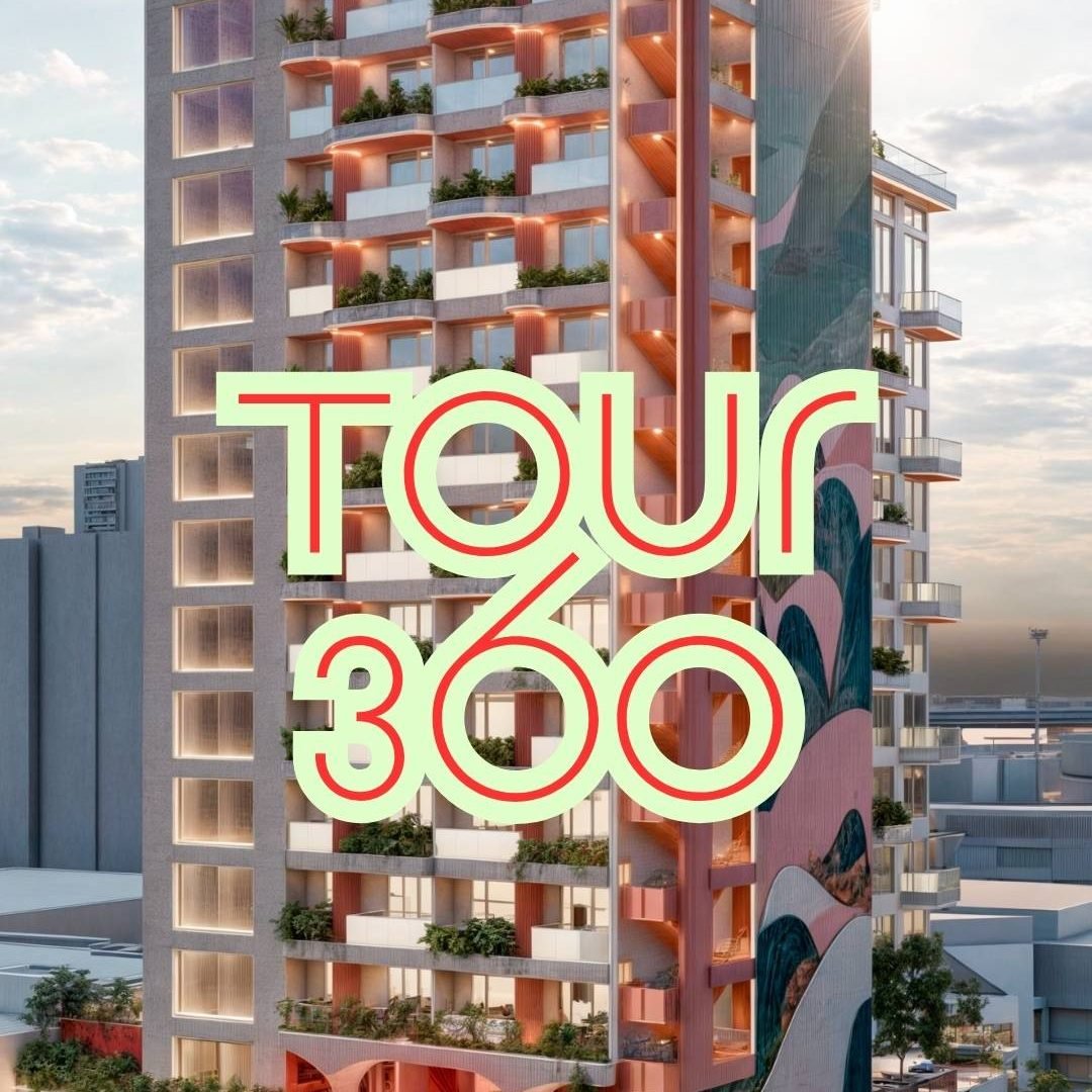 TOUR 360